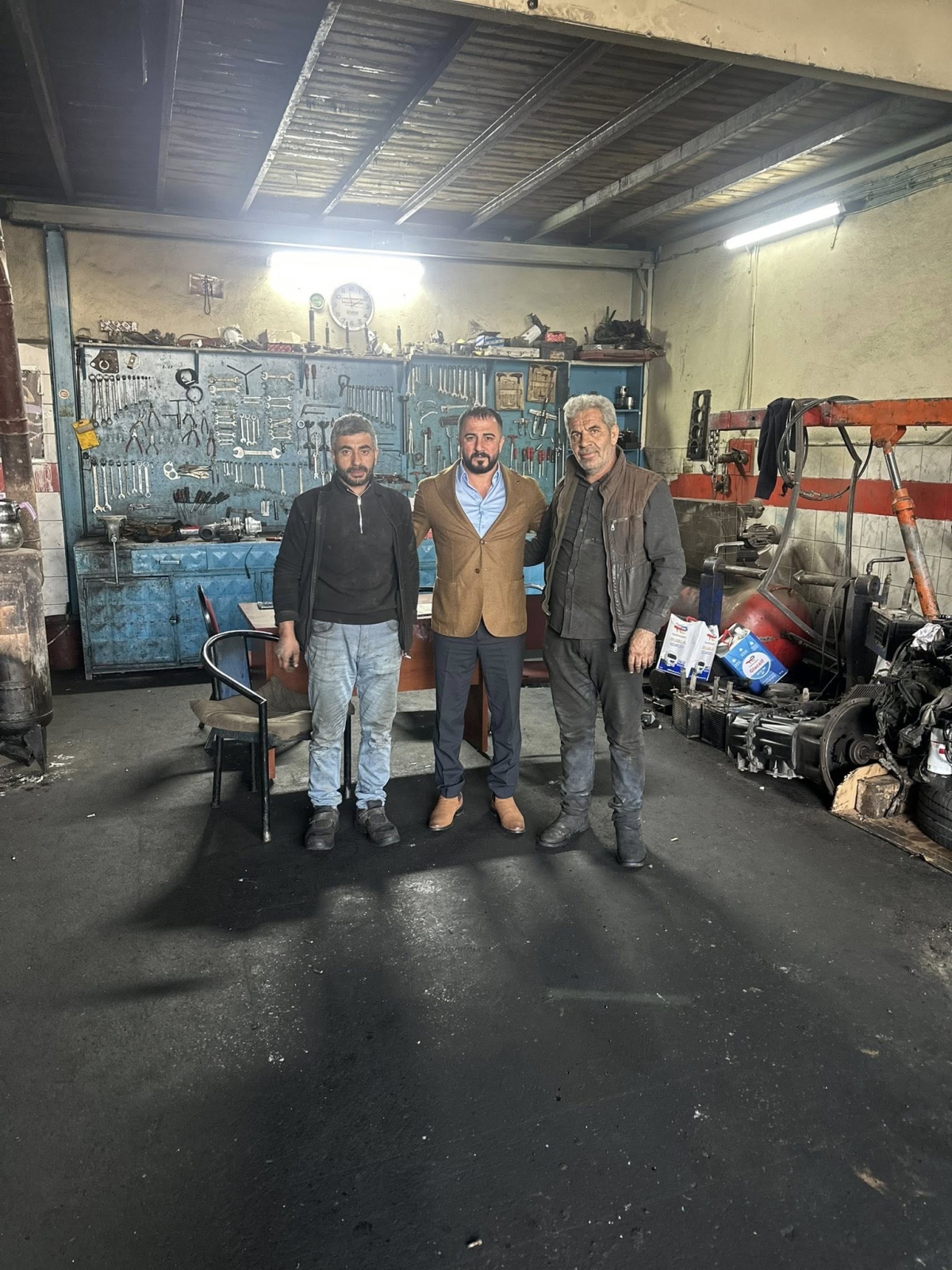 Emre Akdoğan, Ziyaretlerine Devam Ediyor