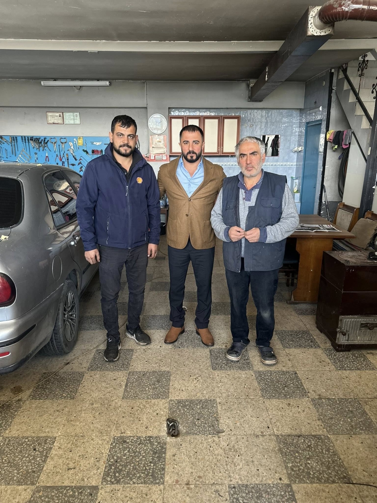 Emre Akdoğan, Ziyaretlerine Devam Ediyor