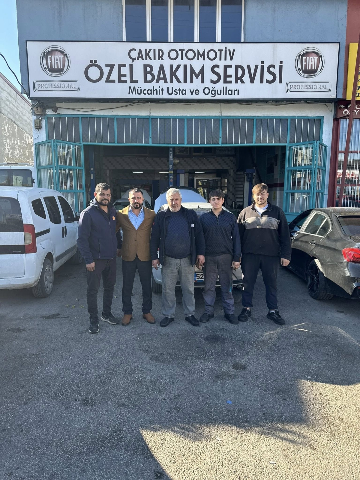 Emre Akdoğan, Ziyaretlerine Devam Ediyor