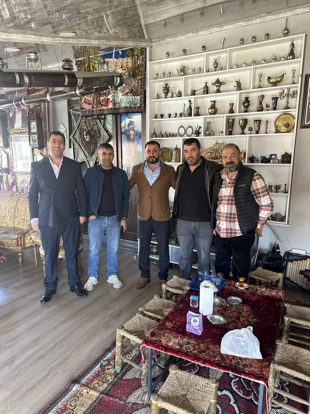 Emre Akdoğan, Ziyaretlerine Devam Ediyor