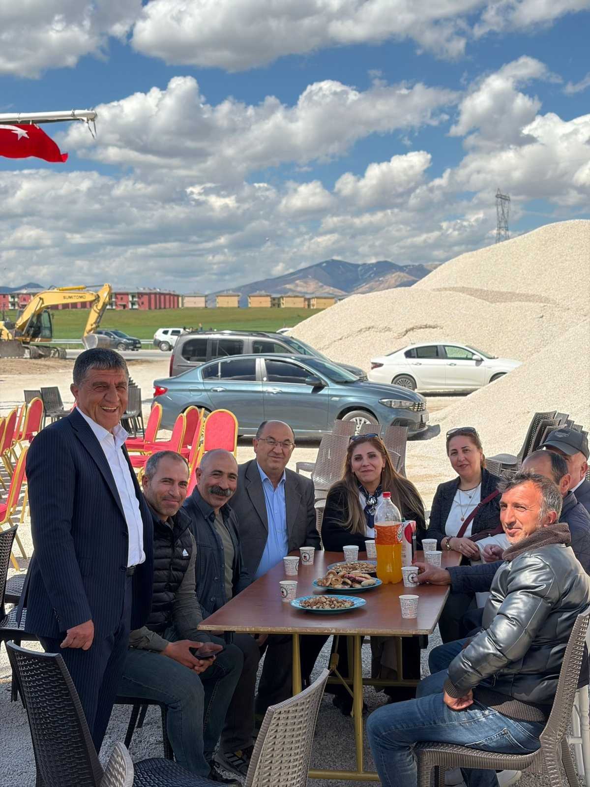 Şiyar Bahtiyar Eren’den Hınıs’a Değer Katan Dev Yatırım.. Endo Hazır Beton Santrali'nin Açılışı Yapıldı