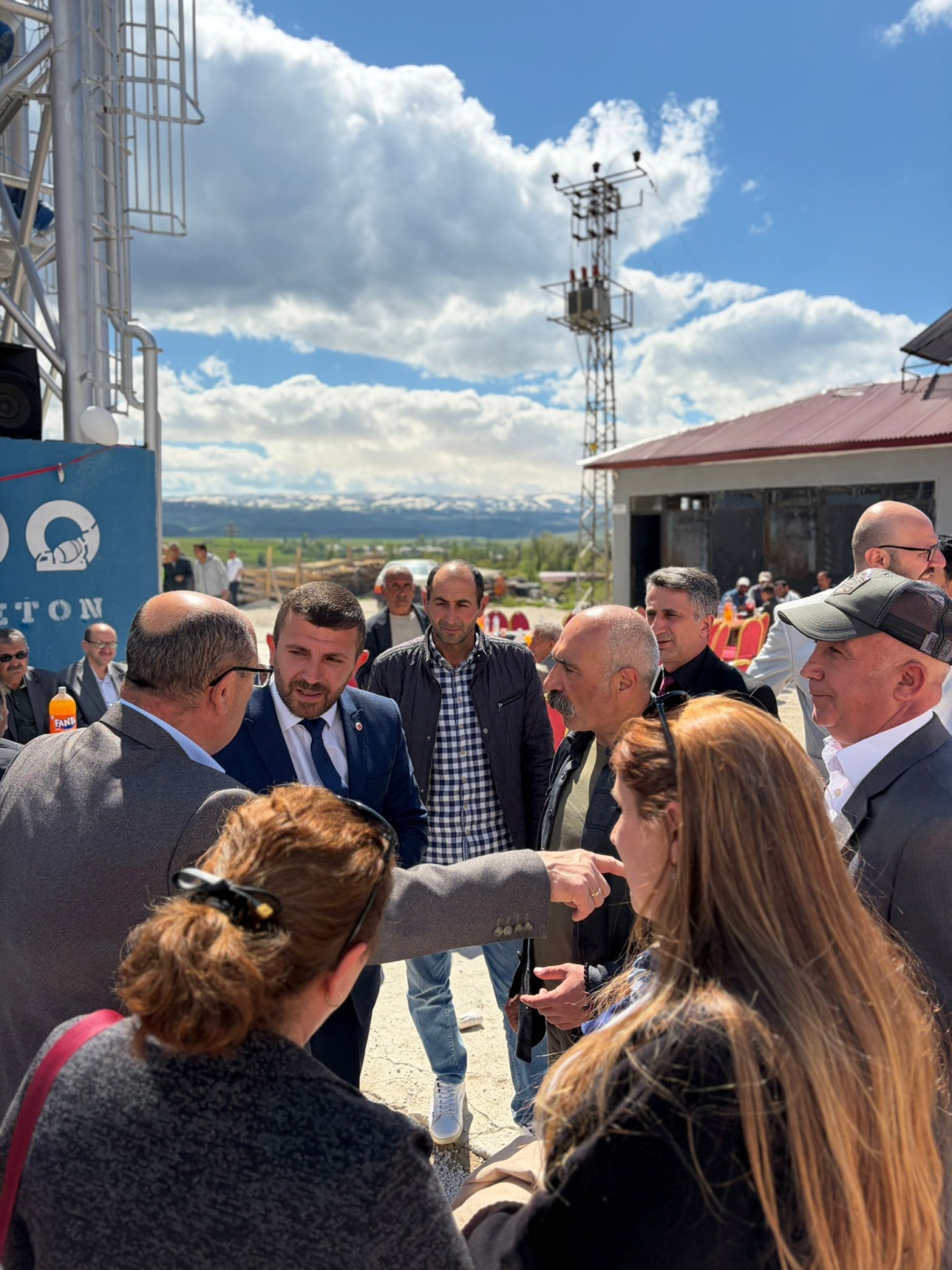 Şiyar Bahtiyar Eren’den Hınıs’a Değer Katan Dev Yatırım.. Endo Hazır Beton Santrali'nin Açılışı Yapıldı