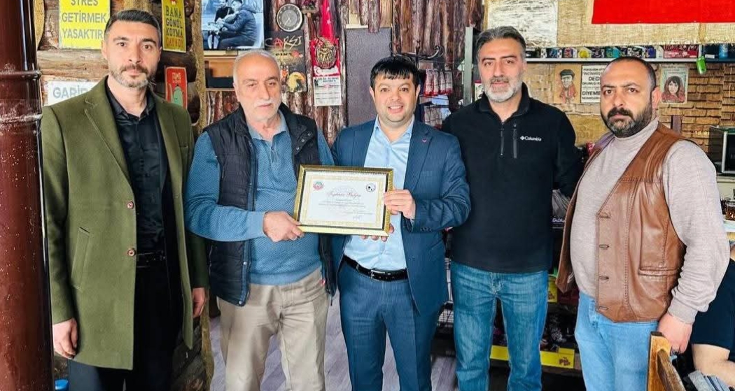Başkan Mustafa Akdaş’tan Hizmet Odaklı Yönetim.. Esnafla Omuz Omuza