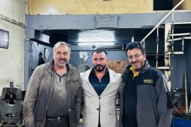 Sanayi Sitesi Esnaflarından Emre Akdoğan'a Büyük Destek..