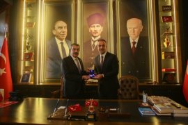 Bakan Tekin'den MHP İl Başkanı Yurdagül'e Ziyaret
