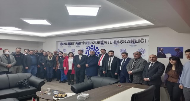 Erzurum'da Memleket Partisi'ne Büyük Katılım
