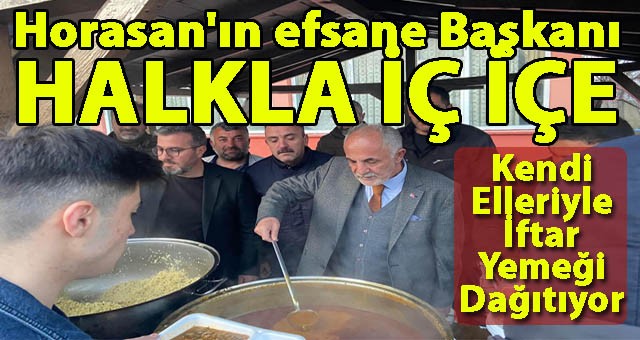 Başkan Aydın, İlçe Halkını Yalnız Bırakmıyor.. Kendi Elleriyle İftar Yemeği Dağıtıyor