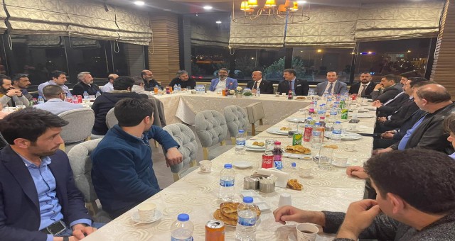 Erzurum İYİ Parti'den Basına İftar