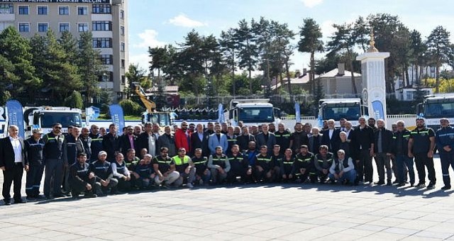 Yakutiye Belediyesi araç filosunu güçlendirdi